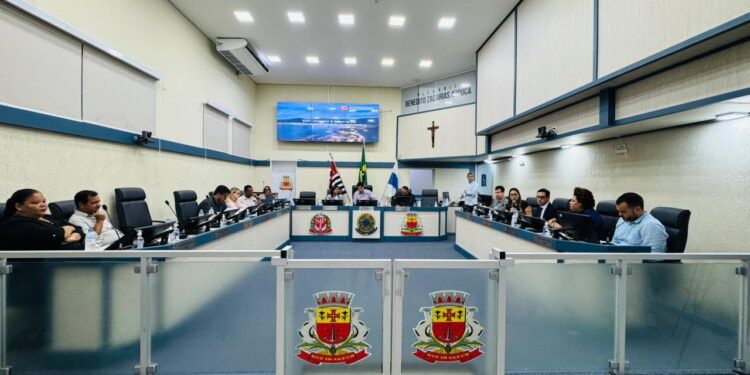 Audiência pública da Taxa de Manejo de Resíduos Sólidos Urbanos é cancelada; Prefeitura enviará novo projeto à Câmara