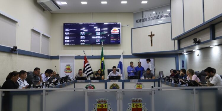 Câmara realiza 31ª Sessão Ordinária com quatro projetos na pauta desta terça-feira