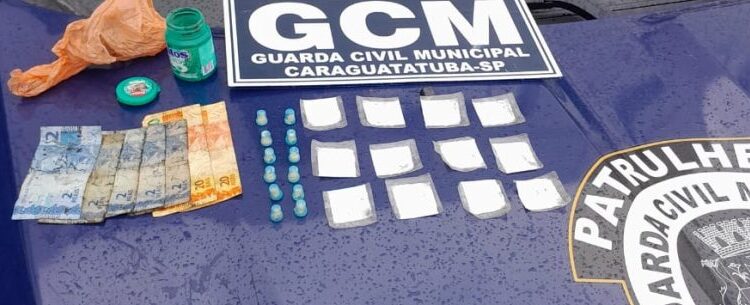 Guarda Civil de Caraguatatuba prende traficante após tentativa de fuga no Travessão