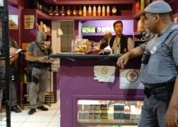 Ações de fiscalização em bares e adegas são intensificadas em Caraguatatuba