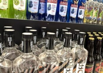 Procon-SP cria canal para denúncias e alerta consumidores sobre bebidas adulteradas