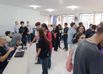 Etec de Caraguatatuba sedia Feira de Profissões 2025 nesta terça-feira (14)