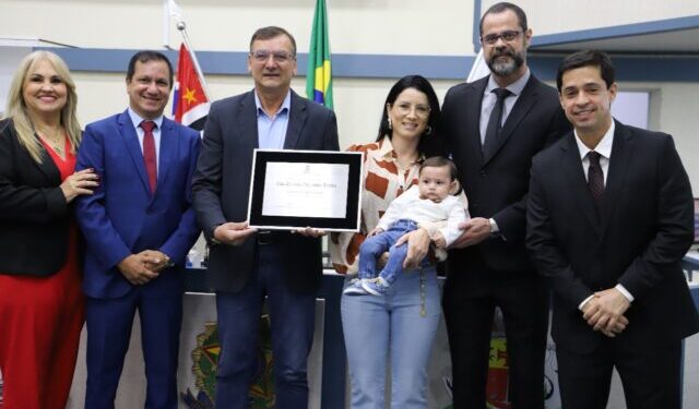Dr. João Ricardo Marcondes Freitas é homenageado com Título de Cidadão Caraguatatubense