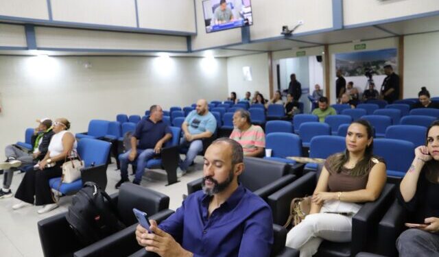 Vereadores aprovam projeto que obriga Sabesp a instalar válvulas eliminadoras de ar nos hidrômetros