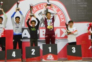 Atletas de Caraguatatuba brilham na última etapa do Paulista de BMX em Cosmópolis