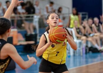 1º Festival Mini Basketball reúne crianças de 8 a 12 anos em Caraguatatuba