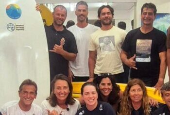 Programa Praia Acessível recebe doação de pranchas adaptadas do projeto “Sonhando sobre as Ondas”