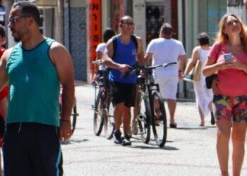 Procon de Caraguatatuba orienta sobre compras nas promoções da Black Friday de 2025