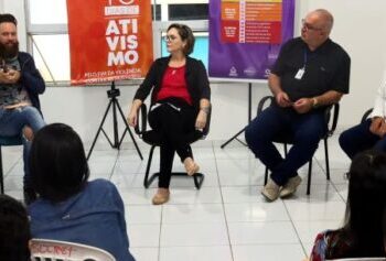 Campanha “16 Dias de Ativismo” inicia programação em Caraguatatuba com roda de conversa na Assistência Social