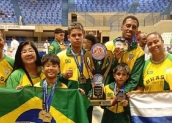 Karatecas de Caraguatatuba fazem história e conquistam 10 medalhas no Pan-Americano Open em Natal (RN)