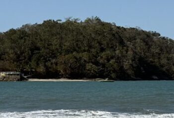 Caraguatatuba conquista Prêmio Braztoa de Sustentabilidade com projeto da Vila Turística dos Pescadores e Maricultores da Praia da Cocanha