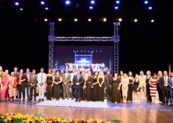 Câmara homenageia 10 novos Cidadãos Caraguatatubenses