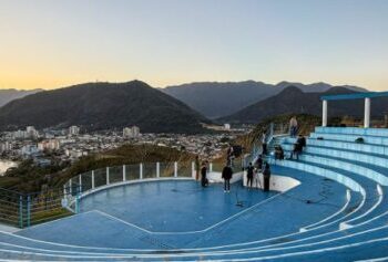Caraguatatuba recebe grupo do Projeto Turismo 60+ em visita pelas atrações da cidade
