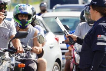 Blitz de combate à alcoolemia intensifica fiscalização no trânsito de Caraguatatuba