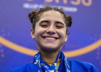 Helena Ferreira, atleta de Caraguatatuba, conquista ouro e prata no Europeu de Jiu-Jítsu em Portugal