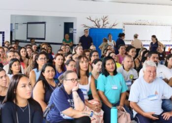 Caraguatatuba promove formação de ADI e AAE para início do ano letivo 2026