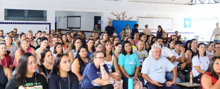 Caraguatatuba promove formação de ADI e AAE para início do ano letivo 2026