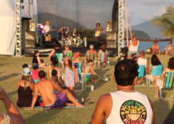 Projeto Verão em Caraguatatuba chega ao fim com aproximadamente 70 atrações culturais promovidas