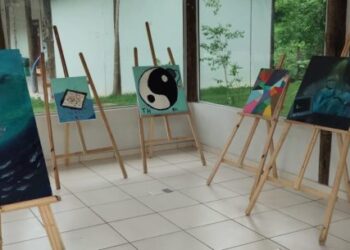 Exposição “Mãos que Incendeiam” valoriza protagonismo juvenil no Parque do Juqueriquerê