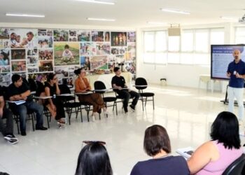 Prefeitura de Caraguatatuba aborda adicionais, plano de carreira, licença-prêmio, LC 226/26 e avaliação de desempenho no 5º Encontro com RHs