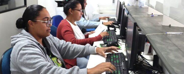 Prefeitura de Caraguatatuba convoca 33 estudantes de sete cursos para integrar quadro de estagiários