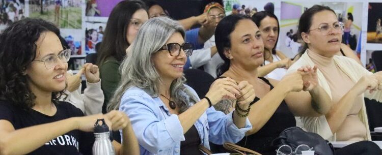 Caraguatatuba amplia inclusão com novas turmas de Libras e mais de 180 participantes
