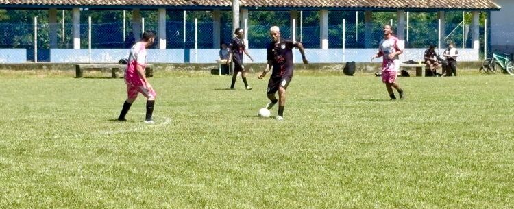 Torneio Aniversário da Cidade de Futebol segue neste domingo com mais dez partidas em Caraguatatuba