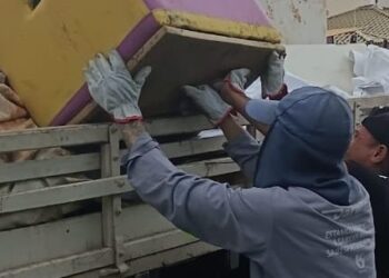 Ruas do Poiares recebem Operação “Cata-Treco” da Prefeitura de Caraguatatuba