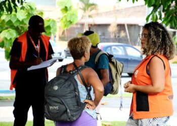 Programa Ruas da Esperança registra mais de 2,3 mil abordagens em 45 dias em Caraguatatuba