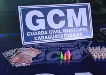 Guarda Civil prende suspeitos por tráfico de drogas no Benfica e no Perequê-Mirim