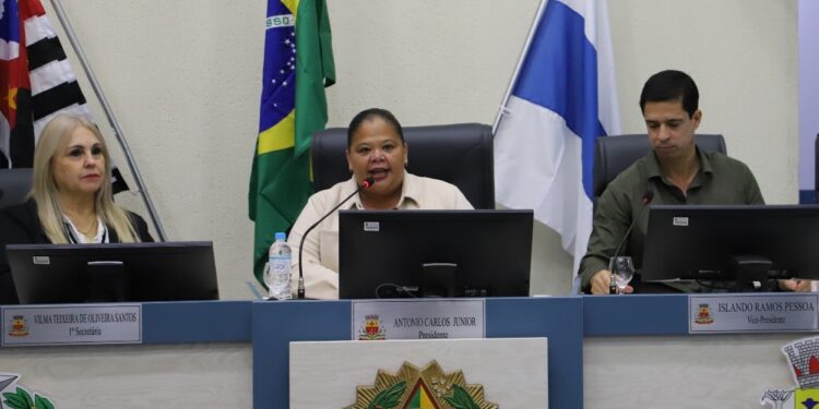 Audiência Pública da CPI da Sabesp reúne população e amplia debate sobre serviço de fornecimento de água