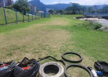 Ações de limpeza retiram mais de 1,1 tonelada de resíduos em Caraguatatuba em abril