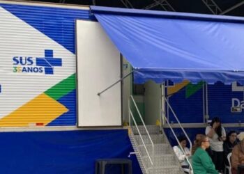 Caraguatatuba recebe unidade móvel do Ministério da Saúde para atendimento à mulher