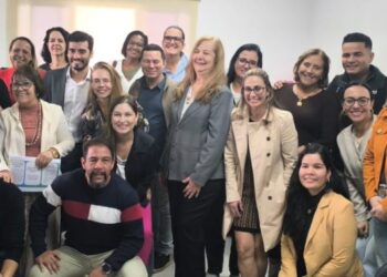 Caraguatatuba participa de encontro regional sobre novos Planos Decenais de Educação
