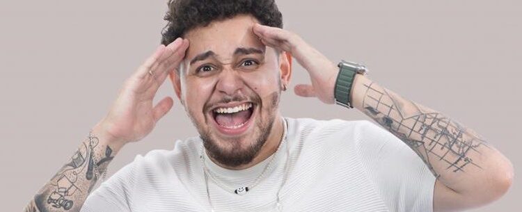 Stand up “Gio da Família Brasileira” com Gio Lisboa é destaque no Teatro Mario Covas neste domingo