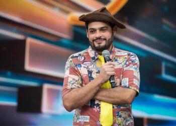 Teatro Mario Covas recebe “Desculpa eu ter vindo!” com humorista Matheus Ceará nesta sexta