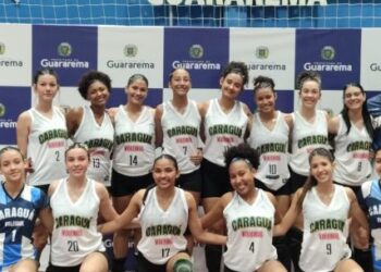 Vôlei feminino Sub-18 de Caraguatatuba estreia com vitória na Copa Regional de Guararema