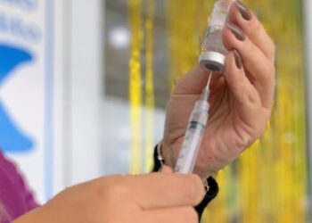 Caraguatatuba reforça ações extramuros de vacinação contra a Influenza até o fim de julho