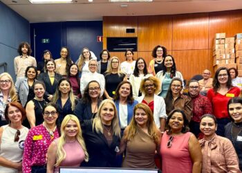 Câmara de Caraguatatuba participa de capacitação sobre Orçamento Mulher na Câmara dos Deputados
