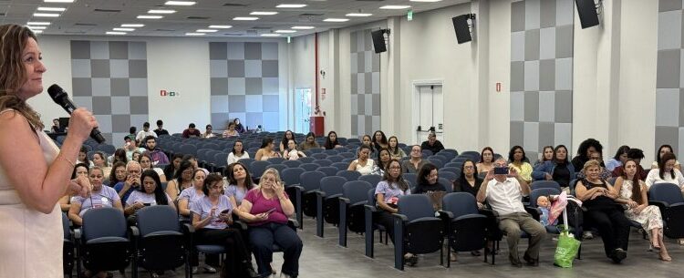 VIII Fórum do Agosto Dourado reforça apoio às mães e incentivo à amamentação em Caraguatatuba