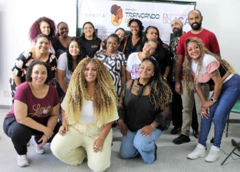 Trançando Arte inicia atividades com acolhimento, valorização cultural e formação para mulheres