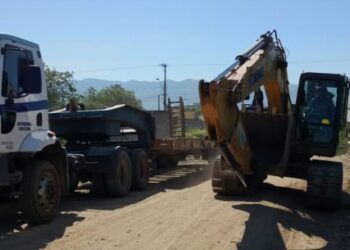 Prefeitura reforça Operação Caraguá Segura após descumprimento de embargo no bairro Golfinhos