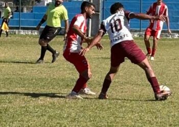Campeonato Municipal de Futebol Amador começa com 13 vitórias e quatro empates em Caraguatatuba