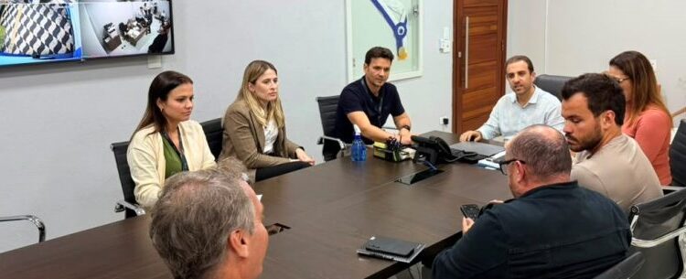 Prefeitura e EDP alinham ações preventivas para períodos de ventos fortes