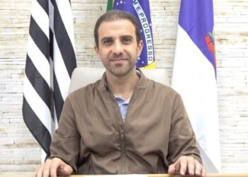 Prefeito Mateus detalha reorganização da Prefeitura e reforça que ajuste começa pela estrutura administrativa