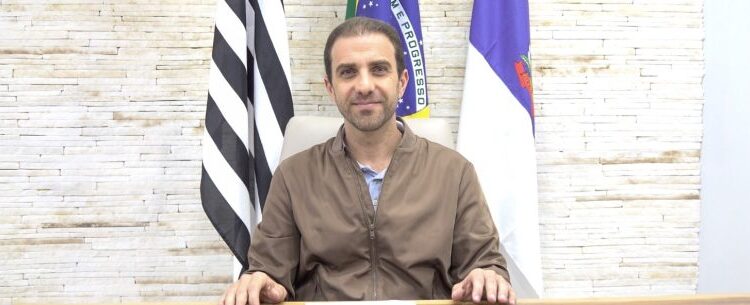 Prefeito Mateus detalha reorganização da Prefeitura e reforça que ajuste começa pela estrutura administrativa