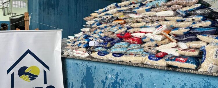 Pirata Cup 2026 reúne jovens atletas e arrecada 300 quilos de alimentos na abertura