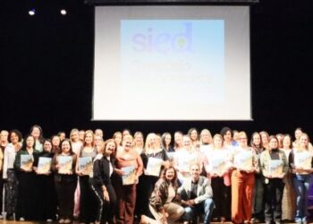 Caraguatatuba lança Currículo da Educação Infantil na abertura do 2º Simpósio Educacional