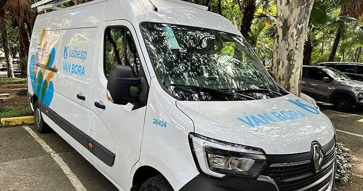 Litoral Norte recebe atendimento itinerante para serviços comerciais de saneamento