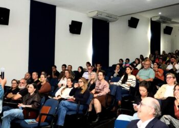 Caraguatatuba lança Trilha Formativa Freemind para qualificação da rede de proteção